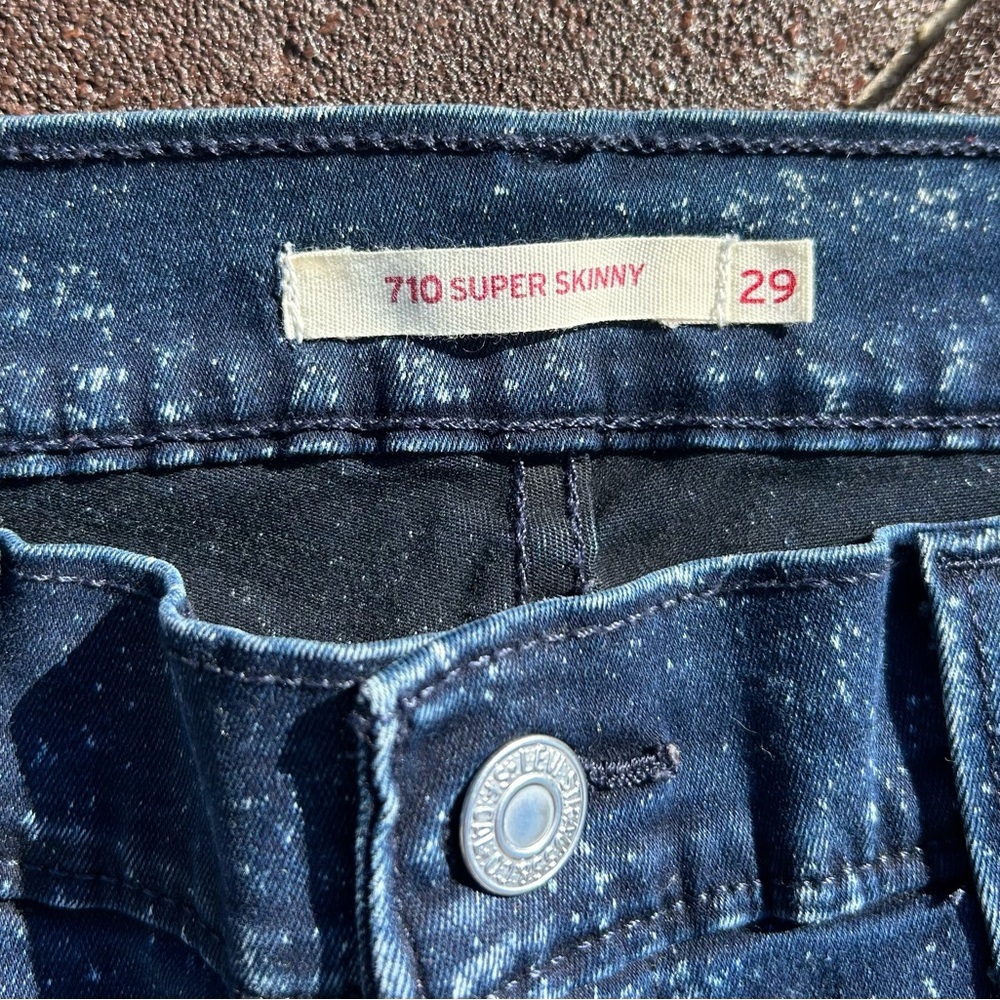 Levi’s Super Skinny Speckled Blue Jeans - Picture 6 of 9